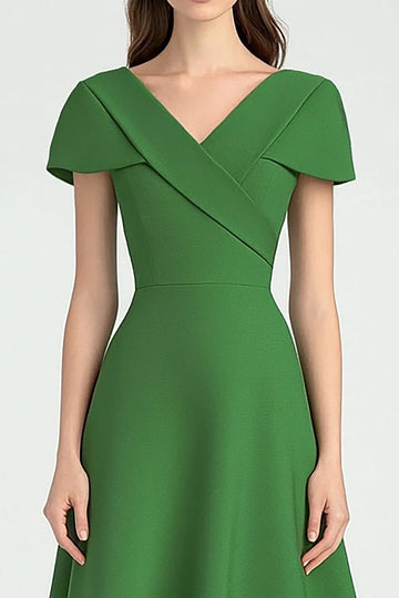 Verde Decote em V Linha-A Midi Vestidos Cerimónia com Mangas Curtas